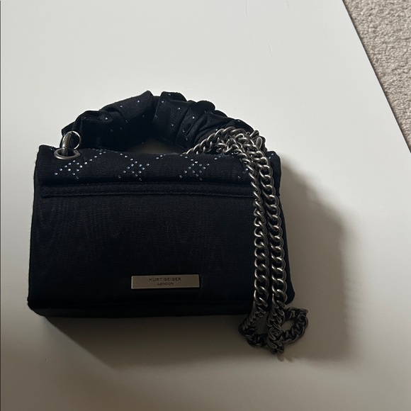 Kurt Geiger bag in black - Picture 2 of 4